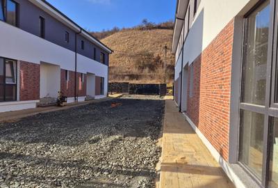 Ansamblu de case de vanzare Floresti zona Tauti finalizat - 19