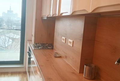 Apartament cu 3 camere, mobilat în Străulești