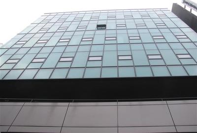 Spatiu de Birouri Clasa Superioara - Zona Dacia, Piata Romana - 21