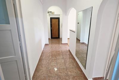 2 camere decomandat | 60 mp utili | Etaj 2 | Zona Sud | Boxă - 14