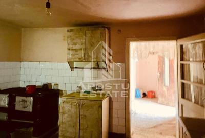 Casa cu potential amenajare pescarie- Zona Varfurile - 23