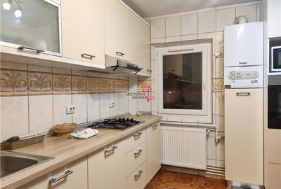 Et1., hol H, centrala termica, mobilat, utilat bloc 1991 Doamna Ghica Pancota - 8