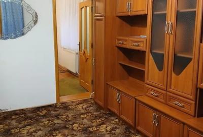 Apartament cu 2 camere, etajul 1/2, zona Podu Ros - 3