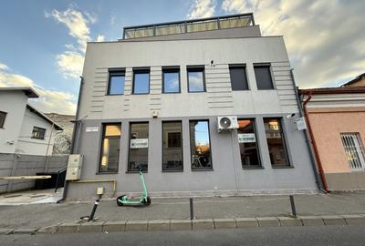 Spatiu de birou 85 mp, 2 garaje, Central - zona Clinicilor - Platinia - 1