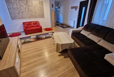 Casă cu 4 camere în Schei