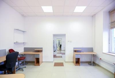 Infrastructură Premium pentru Afaceri IT - Disponibilă Acum - 5