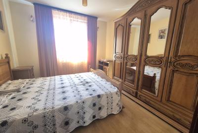 Apartament 3 camere Zamca de închiriat - 3