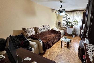 Lipovei – Apartament  3  Camere – Decomandat – Parter Inalt - 1