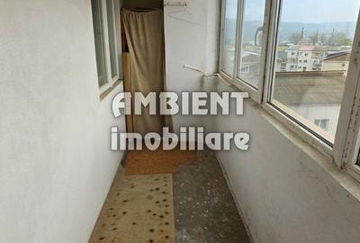 Apartament cu 3 camere, etaj 7, mobilat si utilat, VASLUI - zona GARA; - 9