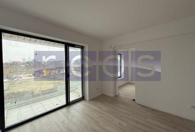 Apartament cu 2 camere semidecomandat în Sisești