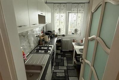 Apartament 2 camere decomandat Podu Ros - 3