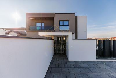 Casă individuală cu 5 camere în Dumbrăvița