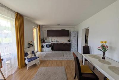 Apartament cu 2 camere, 50 mp, etaj 1! Zona centrala! - 2