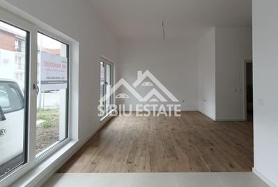 Apartament luminos, ideal locuință sau birou ,parter, 2 locuri parcare - 1