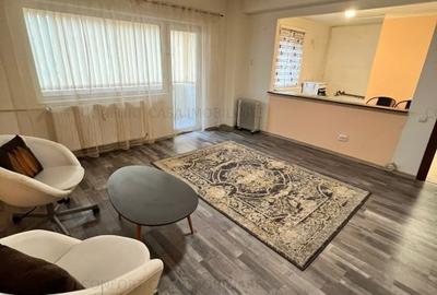 Apartament cu 3 camere decomandat în Vitan Mall