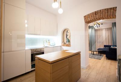 Apartament cu personalitate, tavan înalt și terasă – zona Scala Center - 7