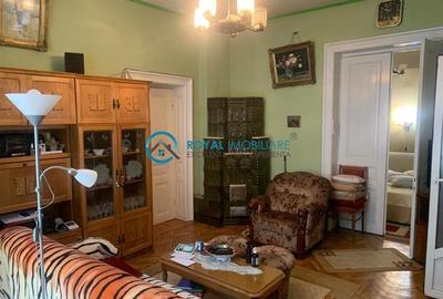 Royal Imobiliare - Vanzare Casa D+P+M, Ultracentral - 1