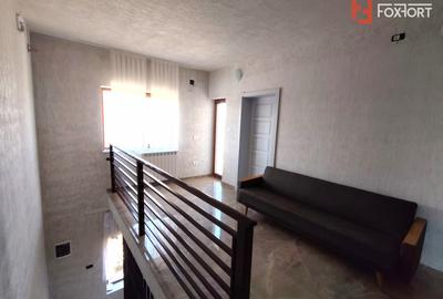 Casa de vanzare, tip duplex, in Sannicolau Mare - confort si liniste - 10