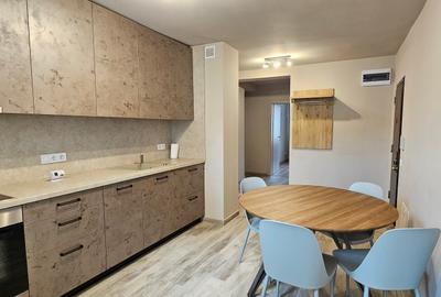 Inchiriez apartament de 3 camere situat central-G-ral Magheru, etaj 1 - 5