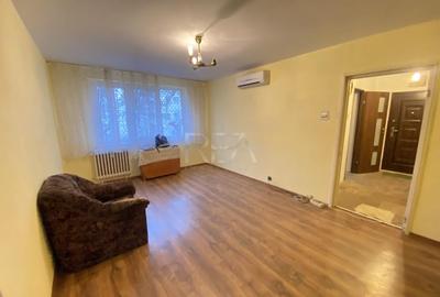 Apartament cu 3 camere semidecomandat în Antiaeriană