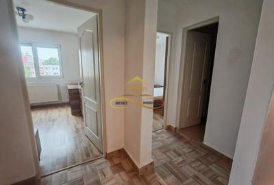 Apartament cu 3 camere de inchiriat - 10