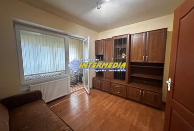 Apartament cu o camera de inchiriat Cetate etaj 2 - 2