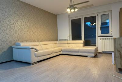 Apartament cu 3 camere în Unirii