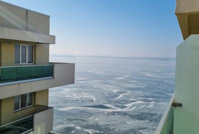 2 Camere 58mp Mamaia Zona Vega Vedere Bilaterala La Mare și Lac Loc Parcare - 1