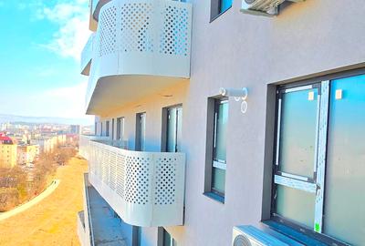 Apartament cu 2 camere semidecomandat în Galata