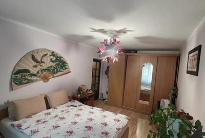 De vanzare apartament 3 Camere-Rahova-Centrala Proprie-Jacuzzi - 3
