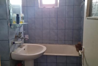 Vând apartament două camere - 5