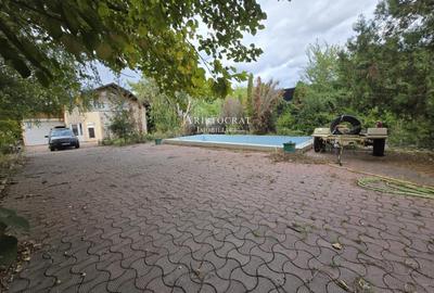 Casă cu 5 camere în Corbeanca