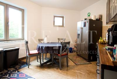 Vanzare casa, vila 7 camere | Premium, Individuala, Renovat 2023 | Snagov - 11
