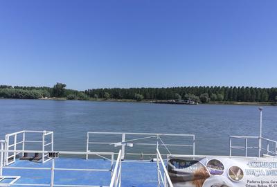 OCAZIE; teren MAHMUDIA 12euro/m.p. Suprafata 5000 m.p. Deschidere la Dunare 48m - 14