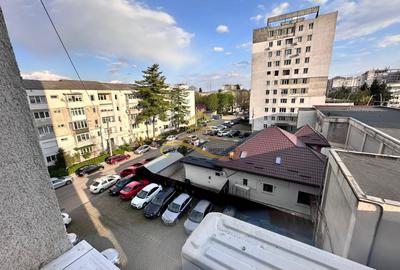 De vanzare apartament 2 camere decomandate Calea Marasesti Bacau - 3