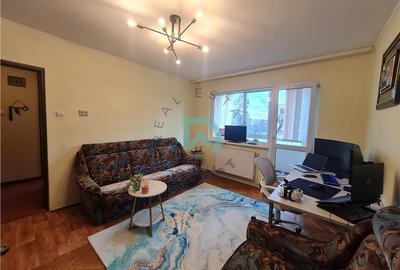 Apartament cu 2 camere semidecomandat în Astra