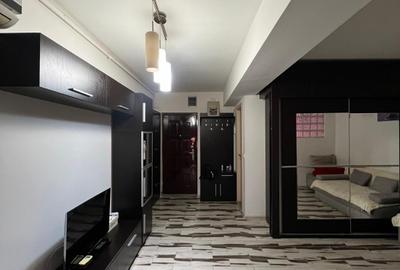 Studio modern, mobilat si utilat , centrala gaz, bloc 2010, etaj10, lift - 3