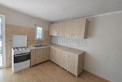 Gospodarie cu atelier si livada de vanzare in Felcheriu, Bihor - 18