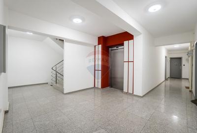 Apartament 3 camere cu 2 locuri de parcare si boxa Coresi - 21