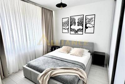 Apartament cu 2 camere decomandat, mobilat în Central