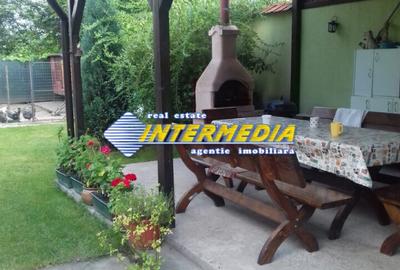 Casă individuală cu 4 camere în Partoș