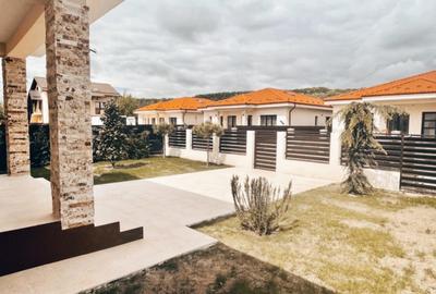 Casa / vila Stefanesti , "La Cheie'' , finisaje + pozitie DEOSEBITA ! - 4