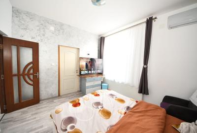 De vanzare casa cu 3 apartamente + anexa 75 mp, Comision 0% - 16