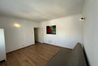 Garsoniera Bd. Dacia, bloc interbelic, risc 2, etajul 5, semimobilata - 3