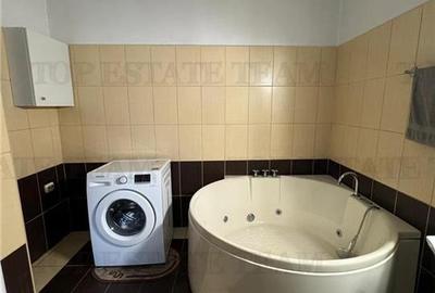 Apartament cu 4 camere  de vanzare, Ultracentral,  Kogalniceanu, curte si pod - 13