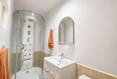 Comision 0%, Apartament 4 camere, Cladire Istorica, 134mp, Zona Sinaia - 13