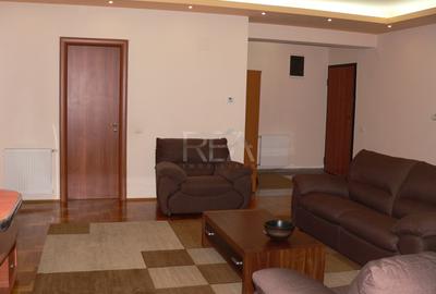 Apartament 3 camere, zona Nordului - 17