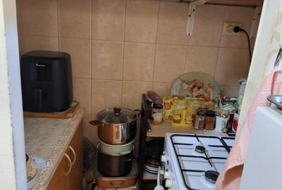 Piata Libertatii,ap 2 camere,semidecomandat, s-55 mp, parter/2, p-130.000 euro - 6