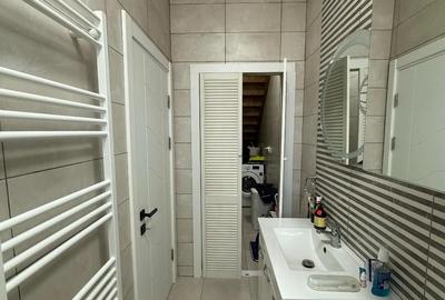 REV2005660 Casa 4 camere tip duplex in Tunari - 10