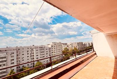 Garsoniera Muncii, stradal, 5 minute de metrou, terasa 20 mp, mobilată modern - 8